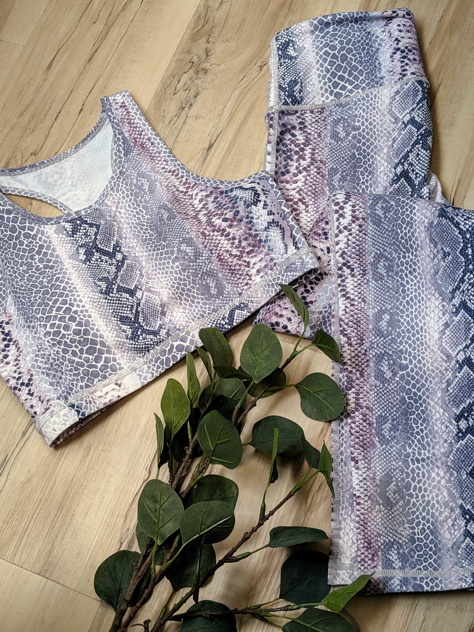 Onzie Snake Print Weave Yoga Bra