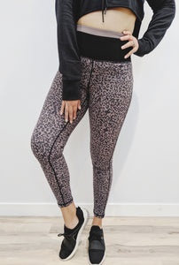 MODISH LEOPARD LEGGINGS